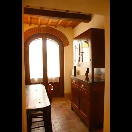 La Querce Sleeps 7 Pool Wifi